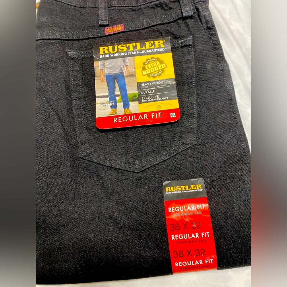 *** 2 FOR $25 *** Men’s Rustler Jeans by Wrangler, NWT, 38 x 32